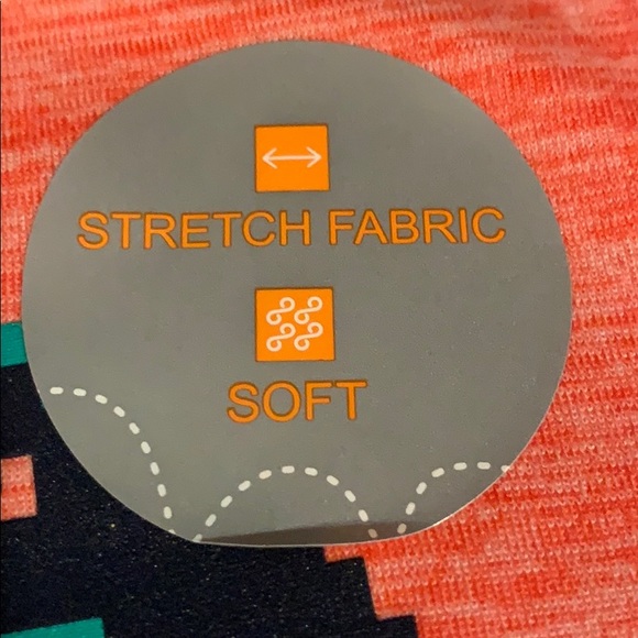 Active Tee - Picture 2 of 6